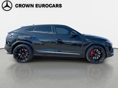 2022 Lamborghini Urus Base