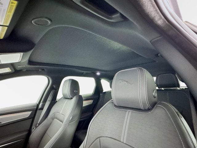 2026 Jaguar F-PACE P400 R-Dynamic S