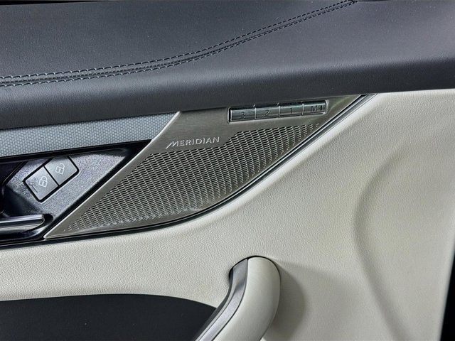 2021 Jaguar F-PACE SVR