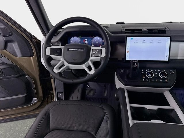 2025 Land Rover Defender 110 X-Dynamic SE
