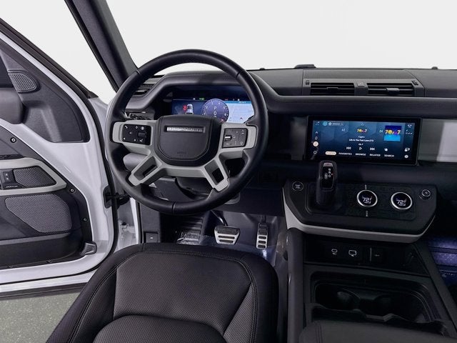 2024 Land Rover Defender 110 X-Dynamic SE