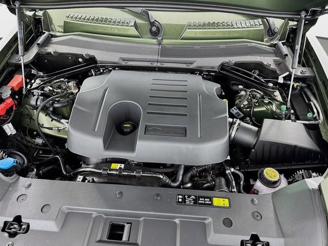 2026 Land Rover Defender 110 X-Dynamic SE