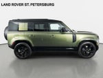 2026 Land Rover Defender 110 X-Dynamic SE