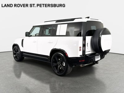 2026 Land Rover Defender 110 X-Dynamic SE