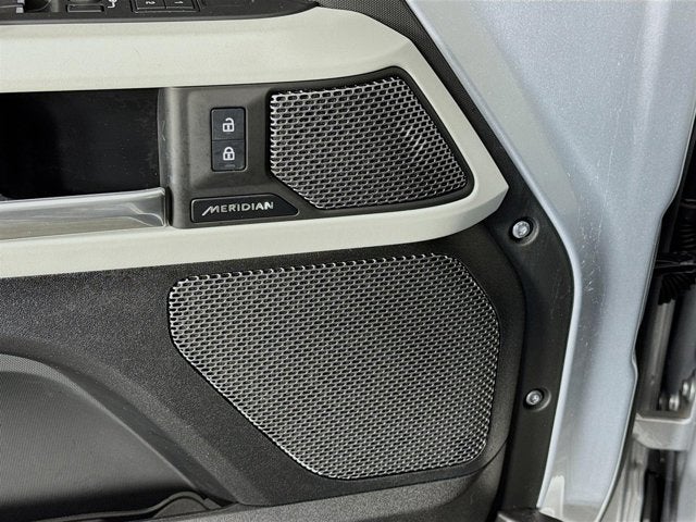 2024 Land Rover Defender 110 X-Dynamic SE