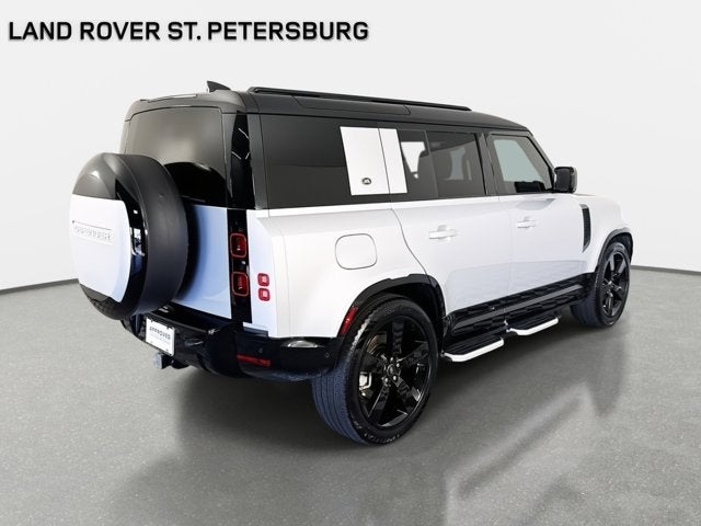 2024 Land Rover Defender 110 X-Dynamic SE