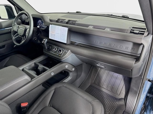 2025 Land Rover Defender 110 S