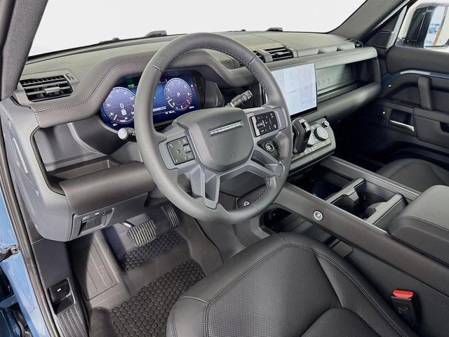 2025 Land Rover Defender 110 S