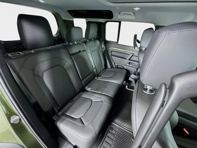 2026 Land Rover Defender 110 S