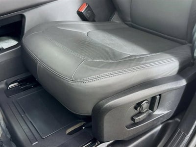 2025 Land Rover Defender 110 S