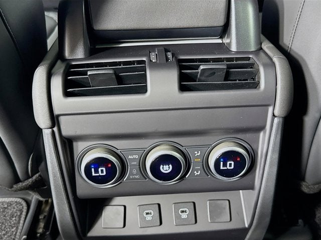 2025 Land Rover Defender 110 S