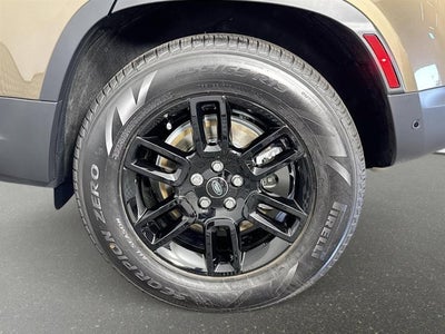 2025 Land Rover Defender 110 S