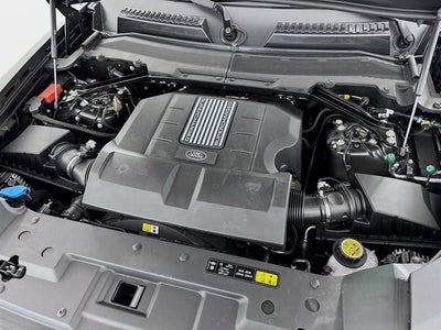 2025 Land Rover Defender 110 V8