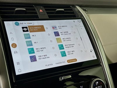 2025 Land Rover Discovery Dynamic SE