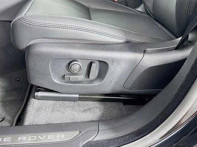 2026 Land Rover Range Rover Velar Dynamic SE