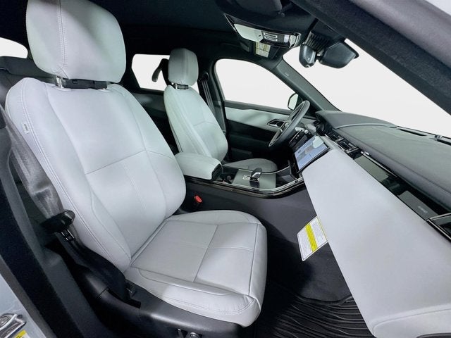 2026 Land Rover Range Rover Velar Dynamic SE