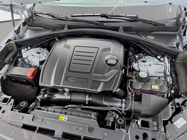 2026 Land Rover Range Rover Velar Dynamic SE