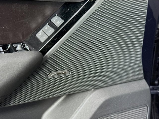 2026 Land Rover Range Rover Velar Dynamic SE