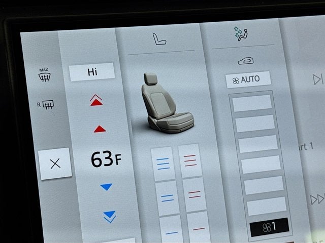 2026 Land Rover Range Rover Velar Dynamic SE