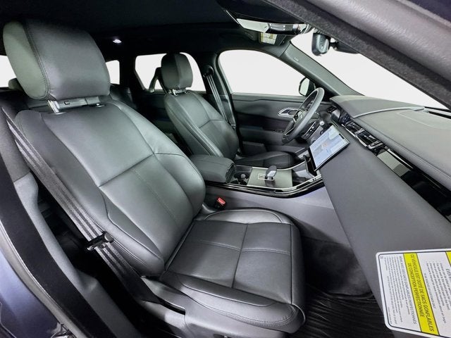 2026 Land Rover Range Rover Velar Dynamic SE