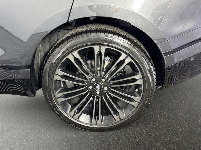 2026 Land Rover Range Rover Velar Dynamic SE