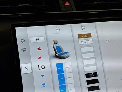 2026 Land Rover Range Rover Velar Dynamic SE