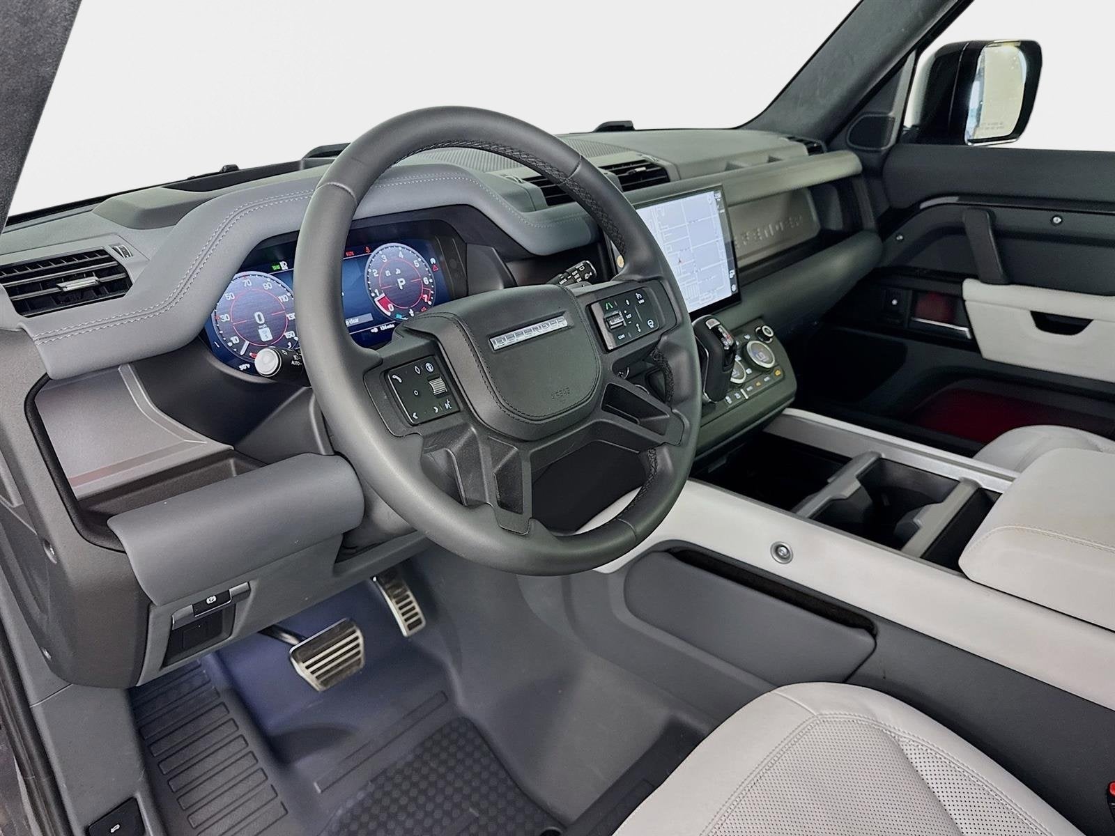 2025 Land Rover Defender V8