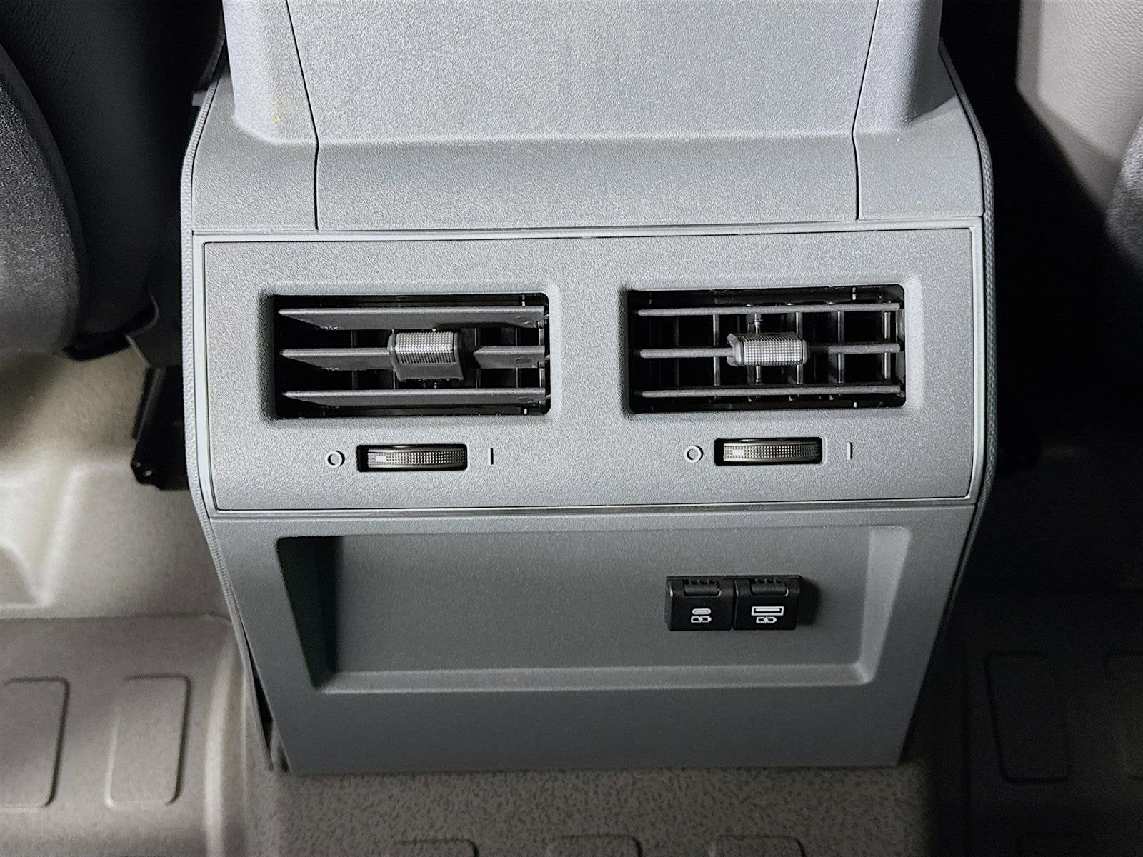 2024 INEOS Grenadier Station Wagon Fieldmaster Edition