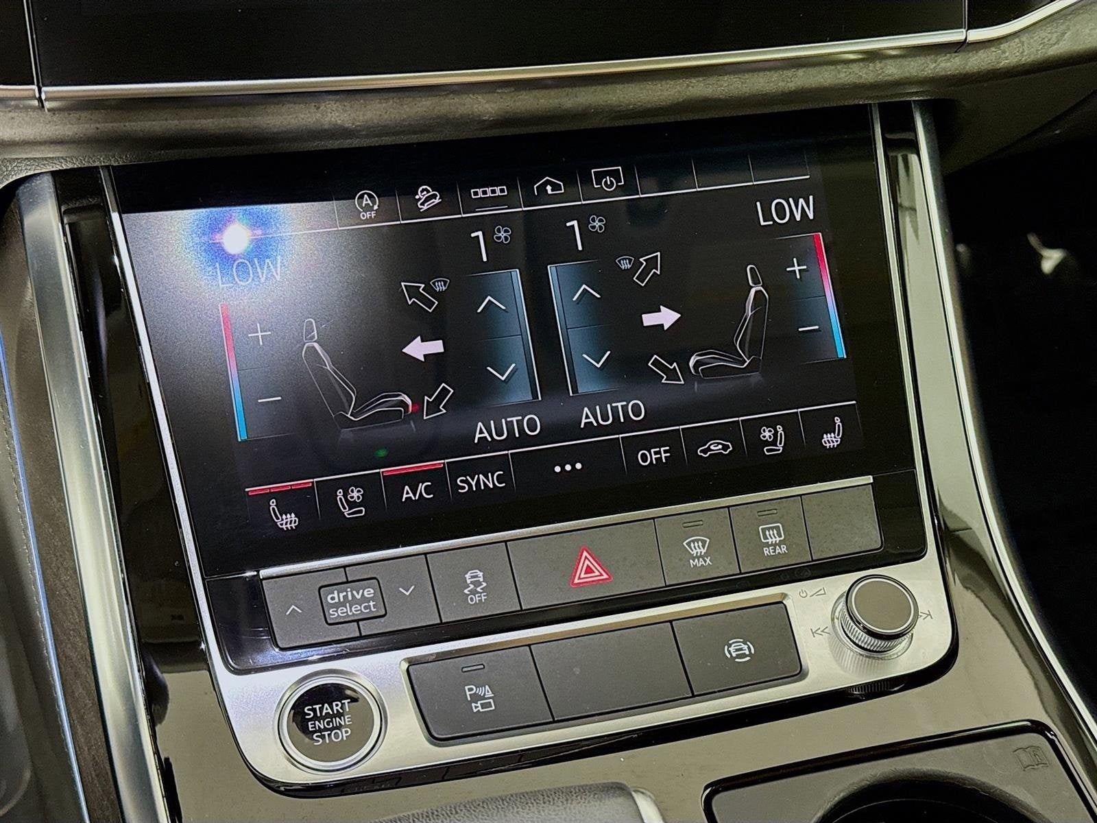 2023 Audi Q8 Premium Plus