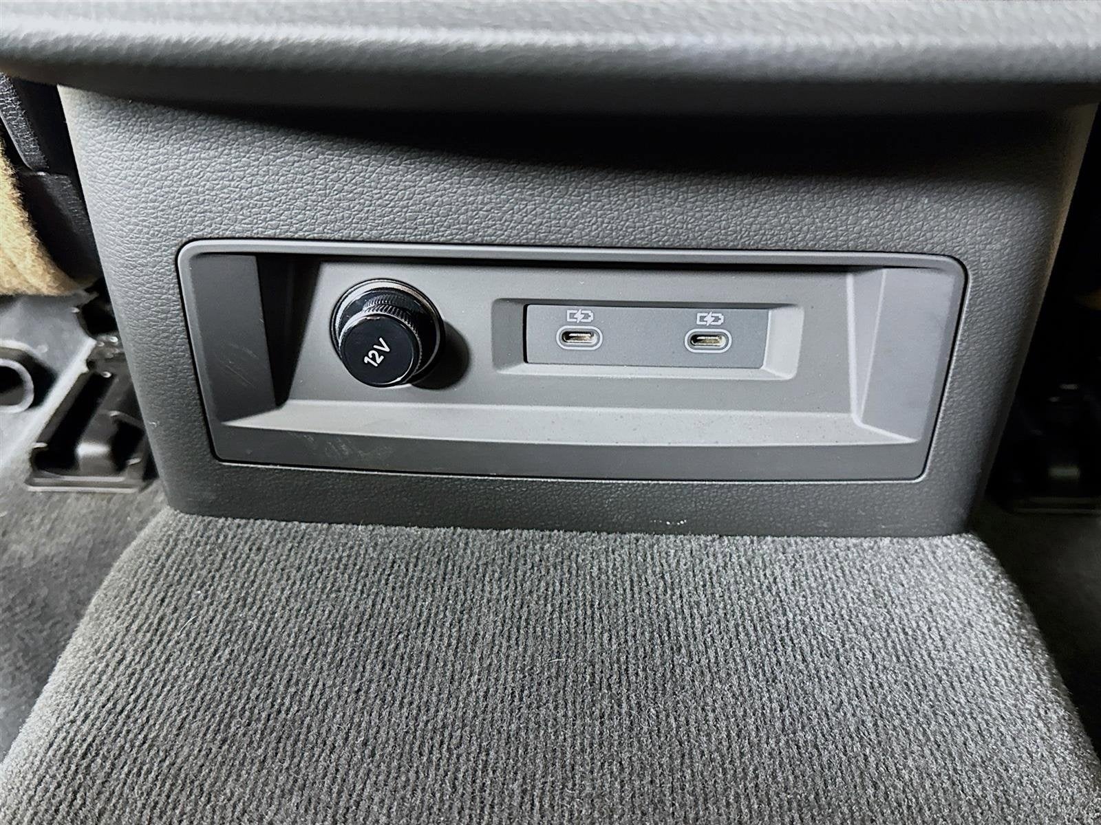 2023 Audi Q8 Premium Plus