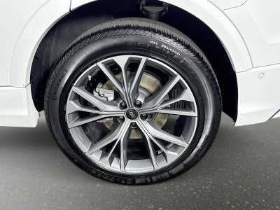 2023 Audi Q8 Premium Plus