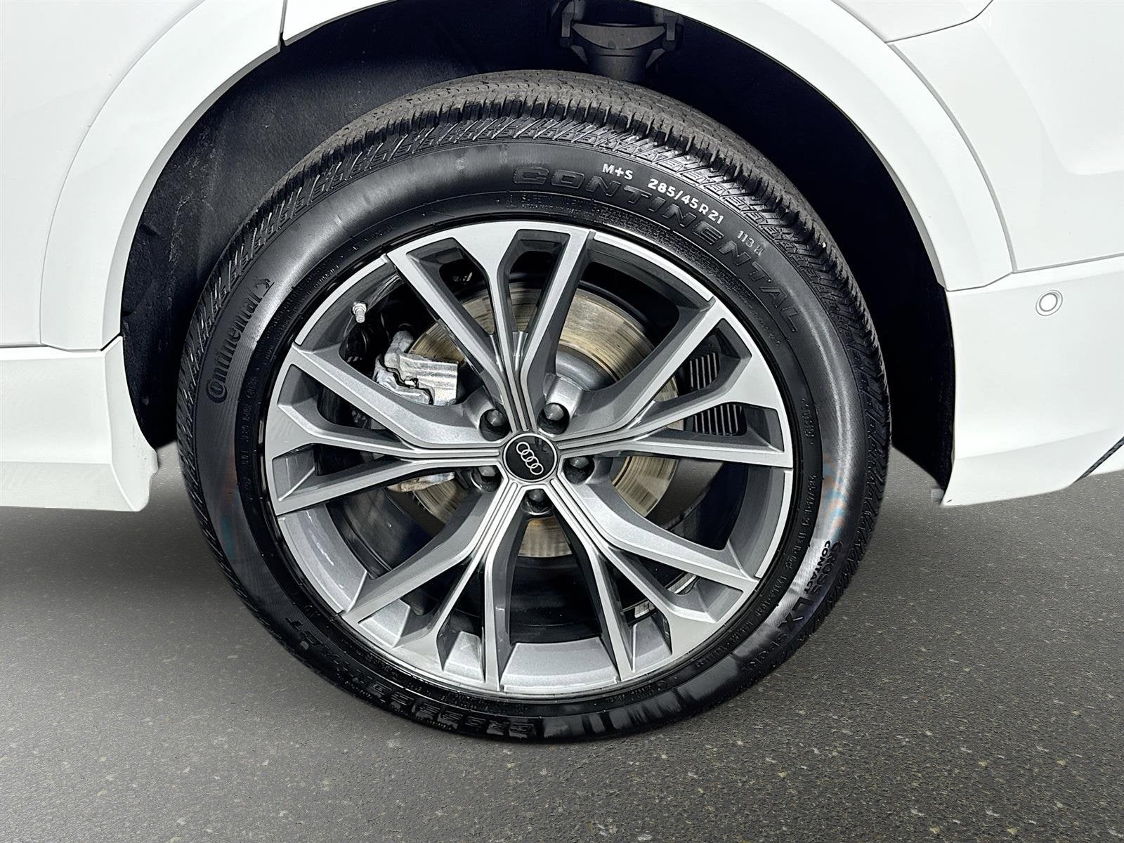 2023 Audi Q8 Premium Plus