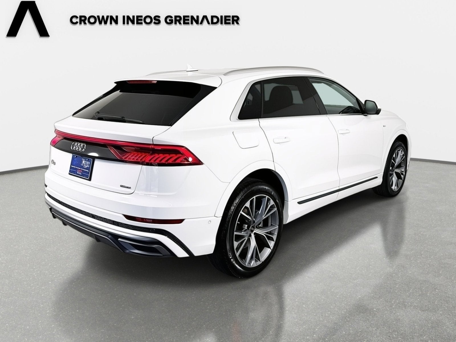 2023 Audi Q8 Premium Plus