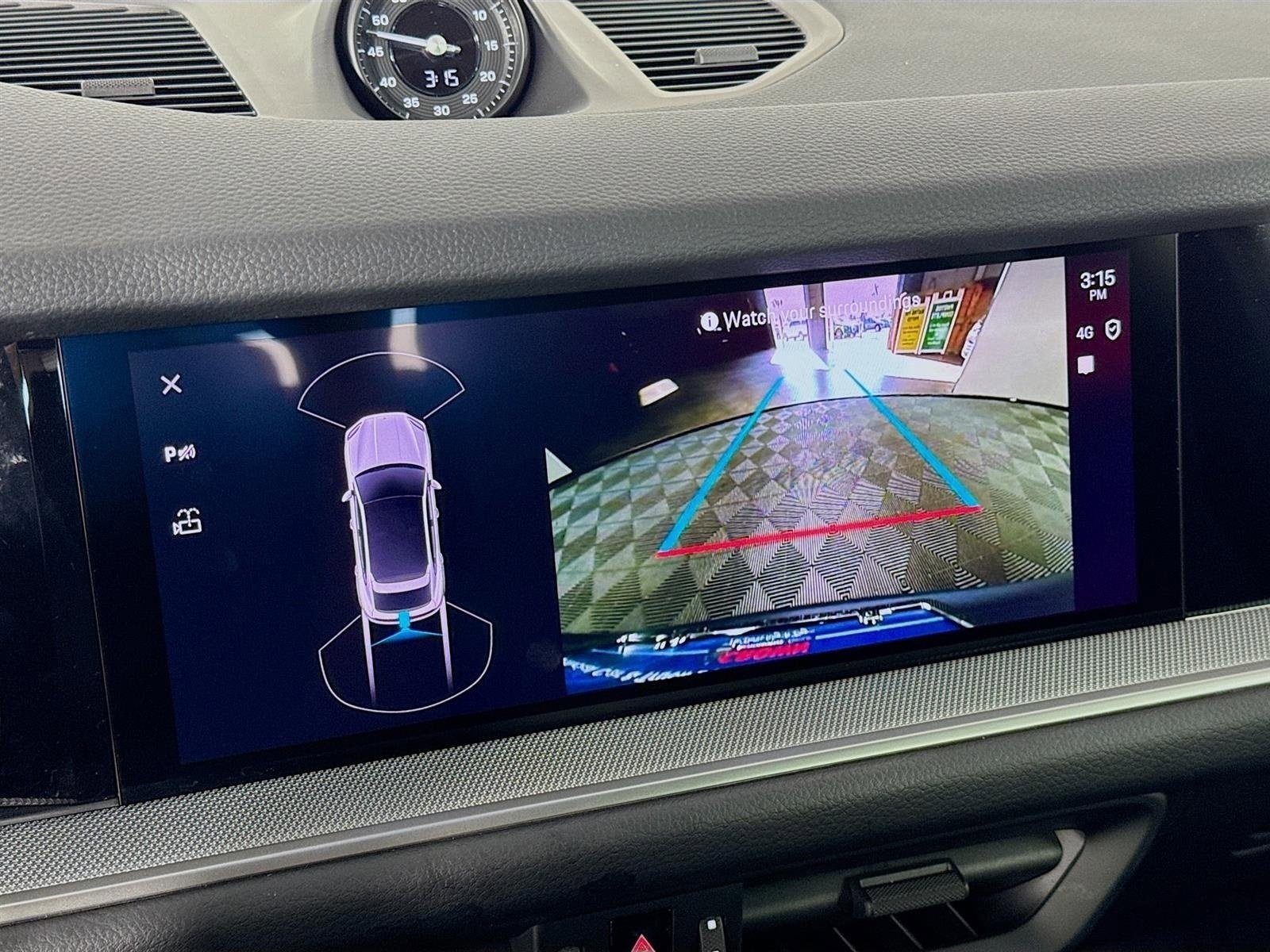 2024 Porsche Cayenne Base