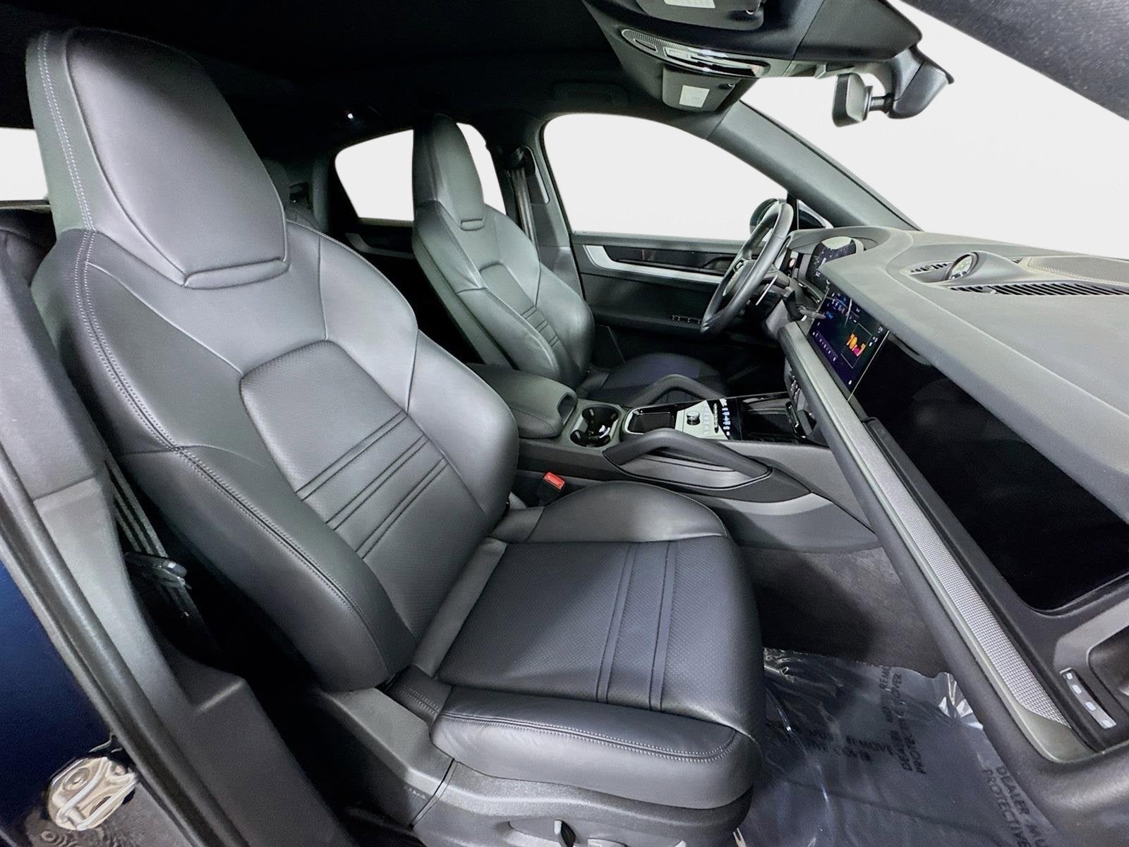 2024 Porsche Cayenne Base