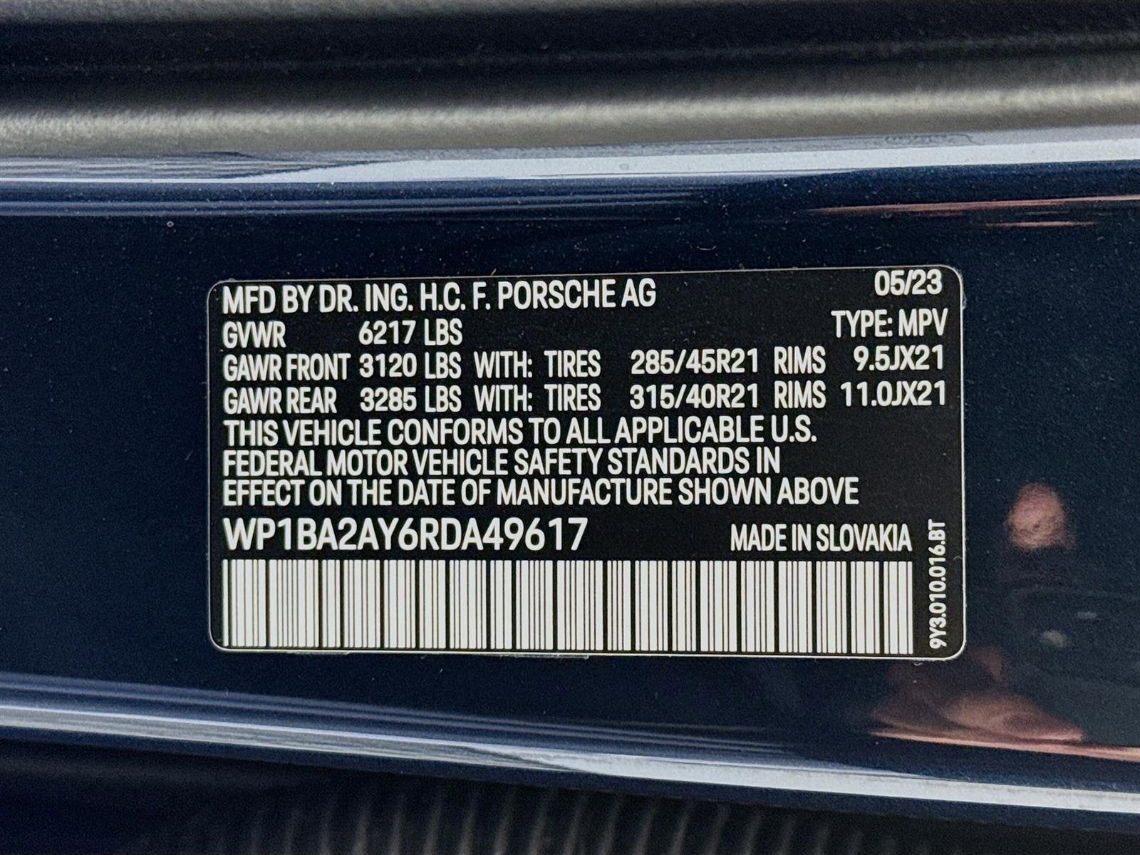 2024 Porsche Cayenne Base