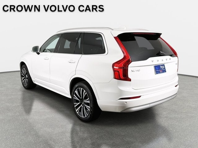 2022 Volvo XC90 Momentum