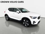2023 Volvo XC40 Plus Bright Theme