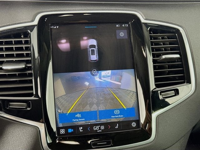 2023 Volvo XC90 Plus