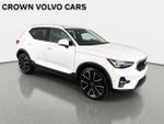 2024 Volvo XC40 Ultimate Bright Theme