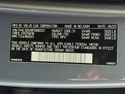 2023 Volvo XC40 Core