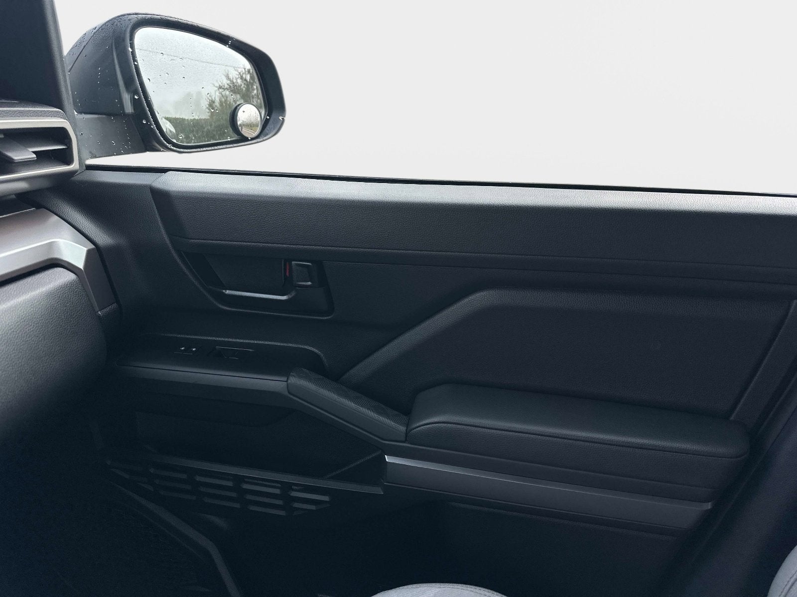 2024 Toyota Tacoma 2WD SR5