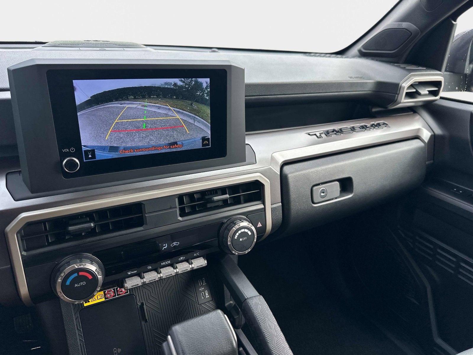 2024 Toyota Tacoma 2WD SR5