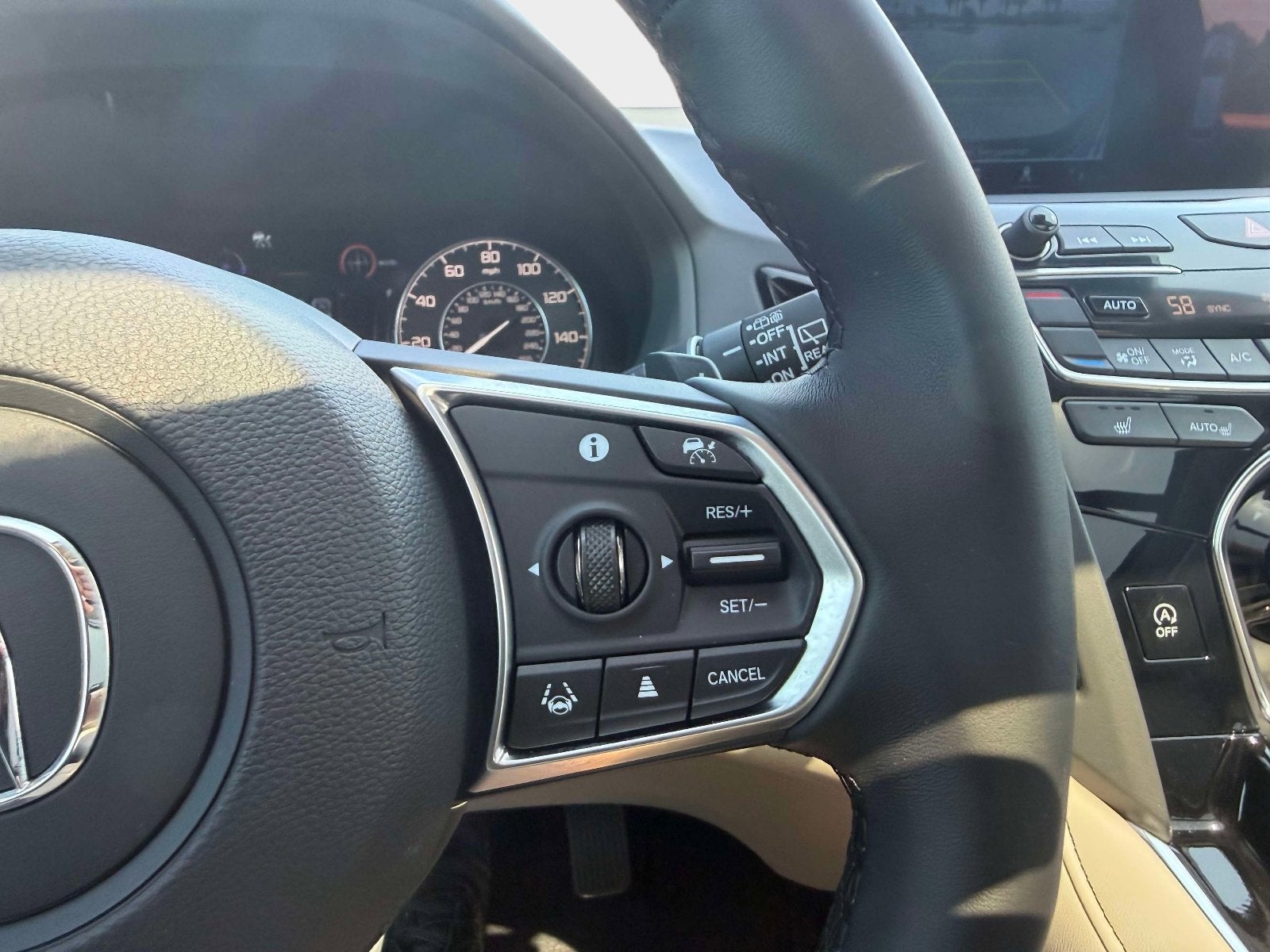 2025 Acura RDX w/Technology Package