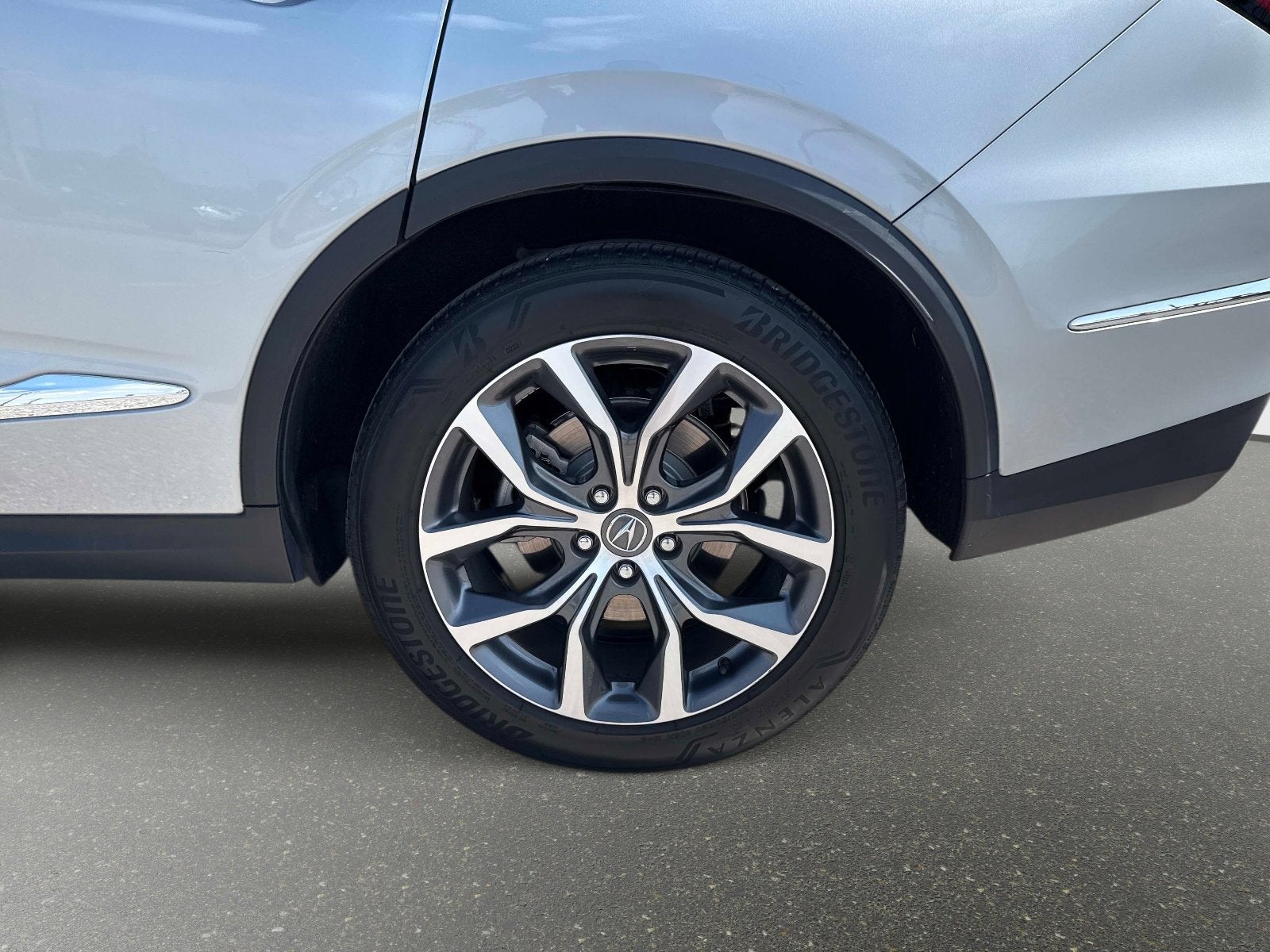 2023 Acura MDX w/Technology Package