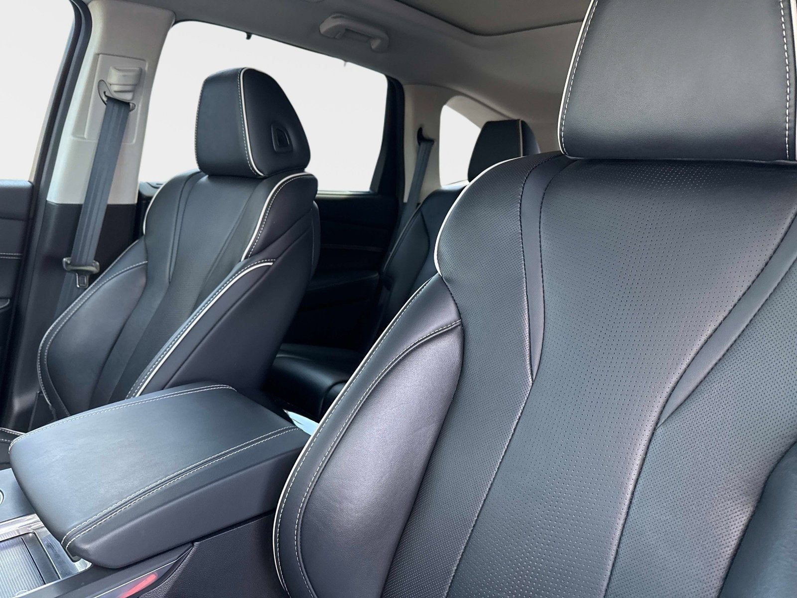 2023 Acura MDX w/Advance Package